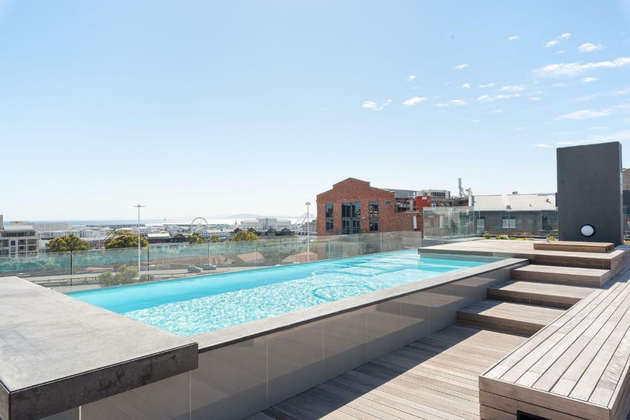 The Docklands Luxury Serviced Apartments เคปทาวน์ ภายนอก รูปภาพ