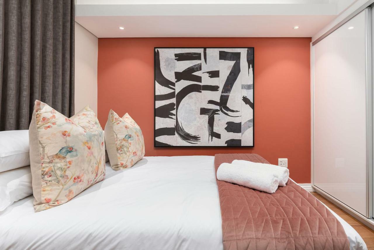 The Docklands Luxury Serviced Apartments เคปทาวน์ ภายนอก รูปภาพ
