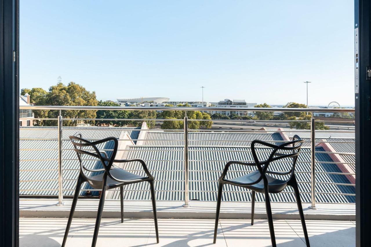 The Docklands Luxury Serviced Apartments เคปทาวน์ ภายนอก รูปภาพ